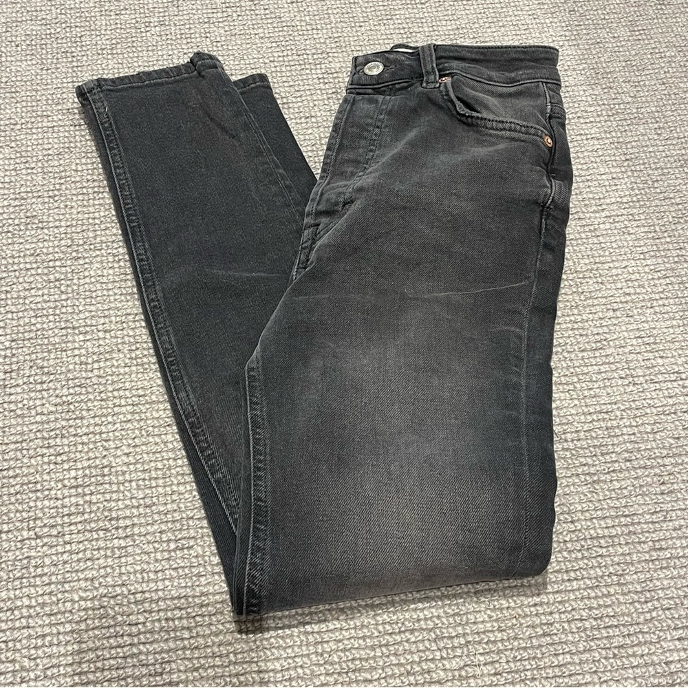 Free People Zuri Mom Jeans in Dusty Roads (24) - Picture 6 of 8